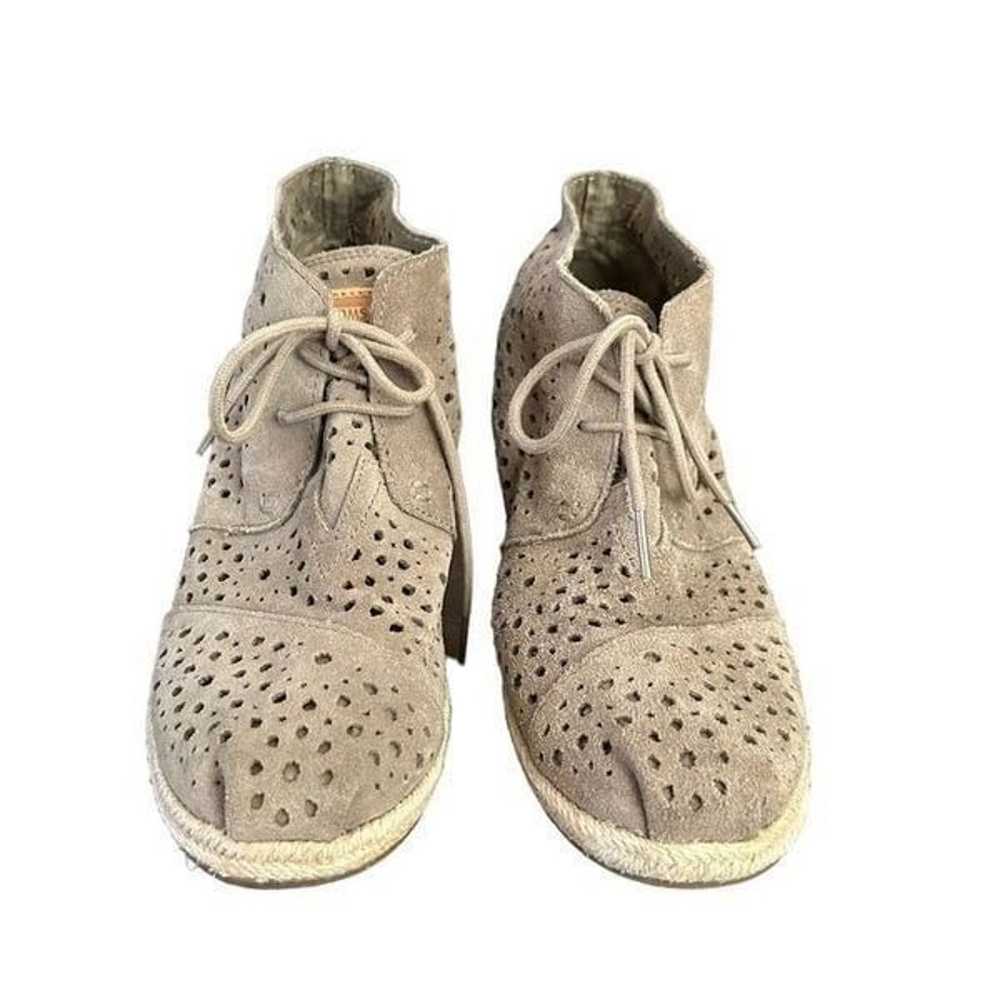 Toms Moroccan Taupe Suede Cutout Eyelets Lace Up … - image 2