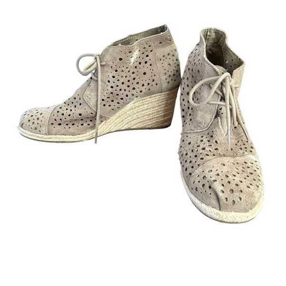 Toms Moroccan Taupe Suede Cutout Eyelets Lace Up … - image 5