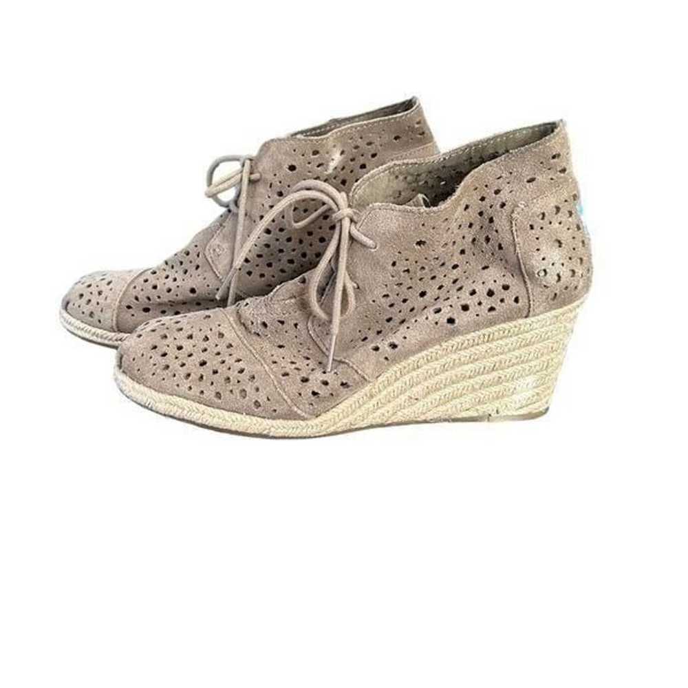 Toms Moroccan Taupe Suede Cutout Eyelets Lace Up … - image 6