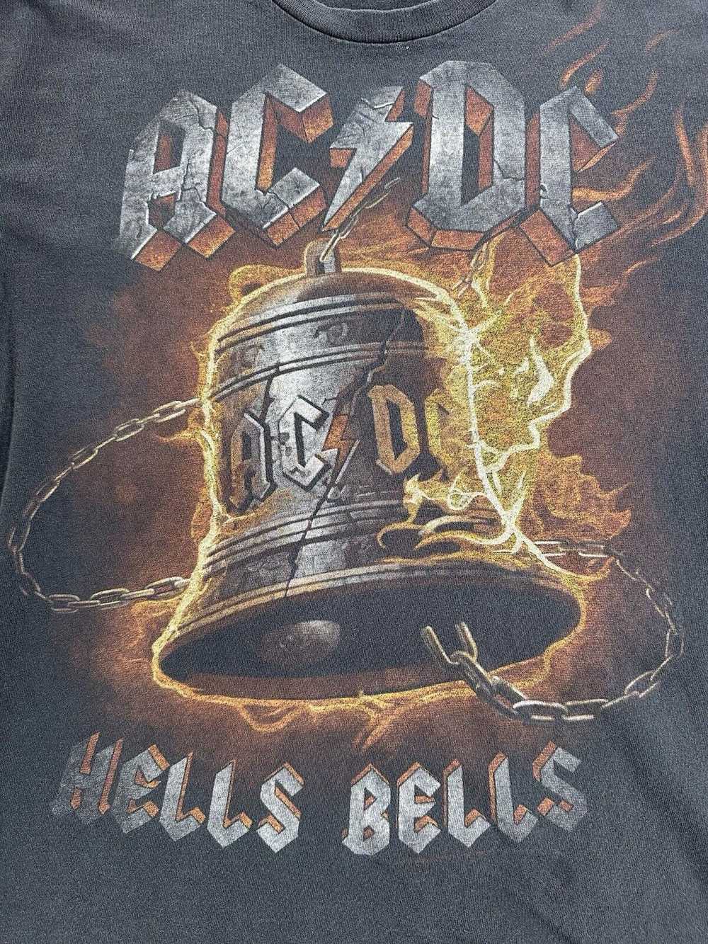 Band Tees men medium shirt acdc hells bells - image 4