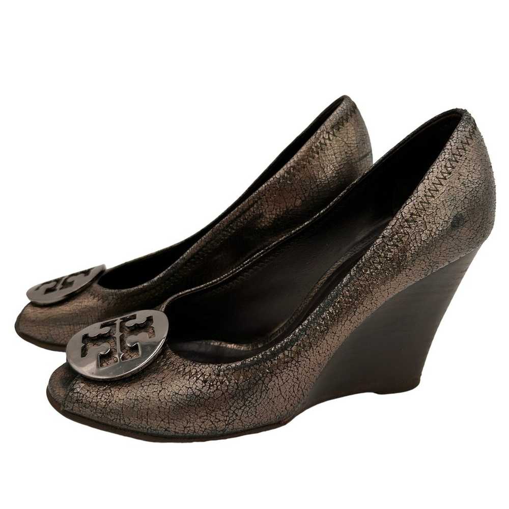 Tory Burch Julianne Metallic Silver Pumps Size 7.5 - image 5