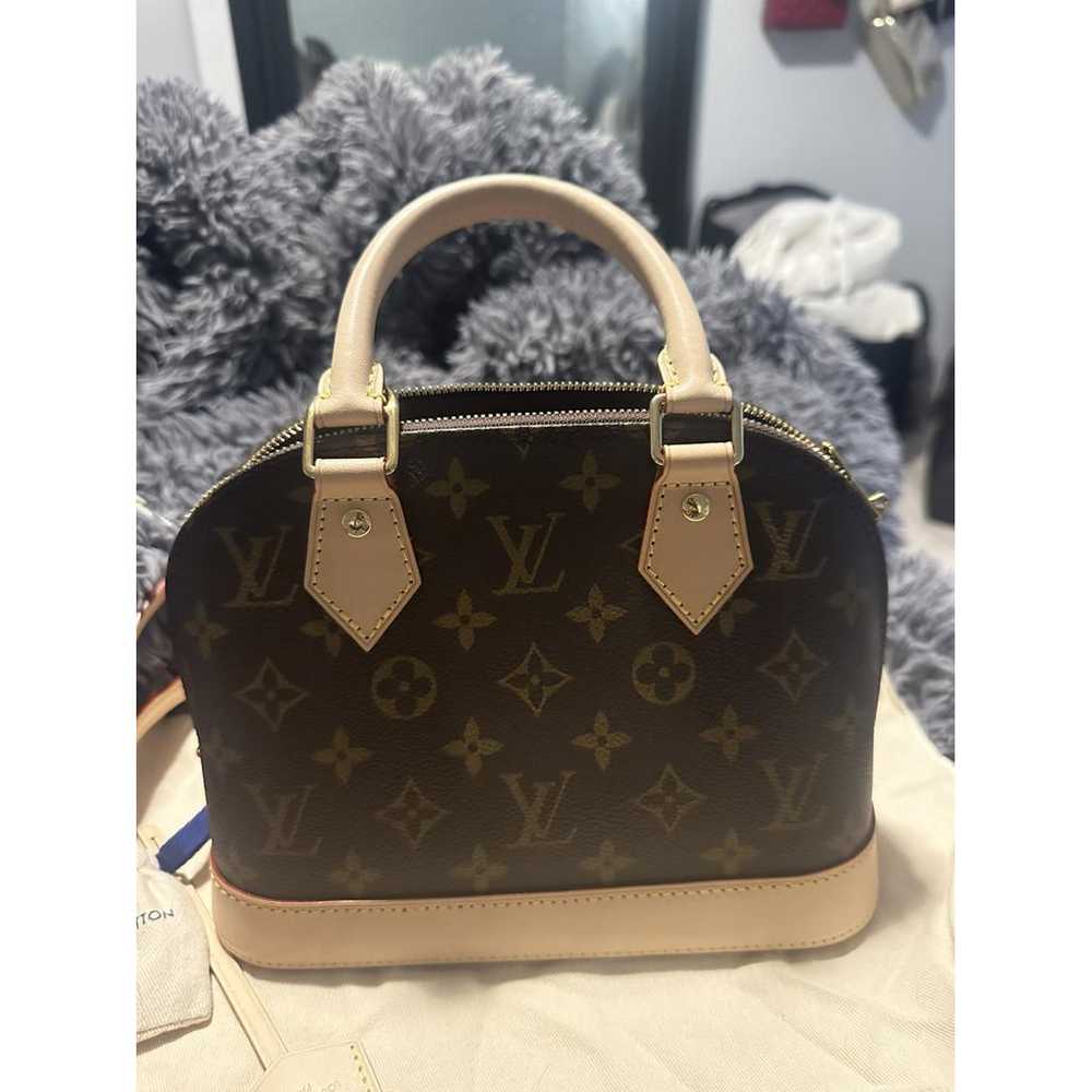 Louis Vuitton Alma leather handbag - image 3