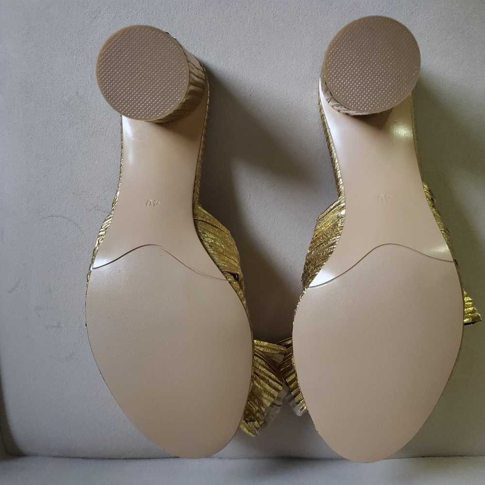 NWOB Gold Penny Knot Mules 3.5 Inch Heel Size 40E… - image 12