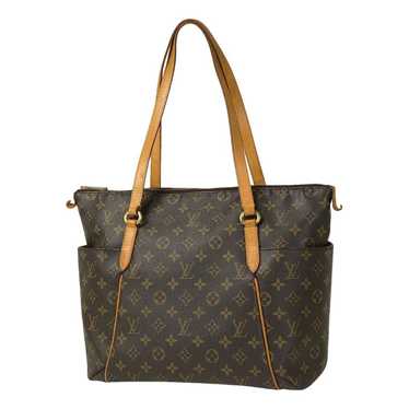 Louis Vuitton Totally leather handbag