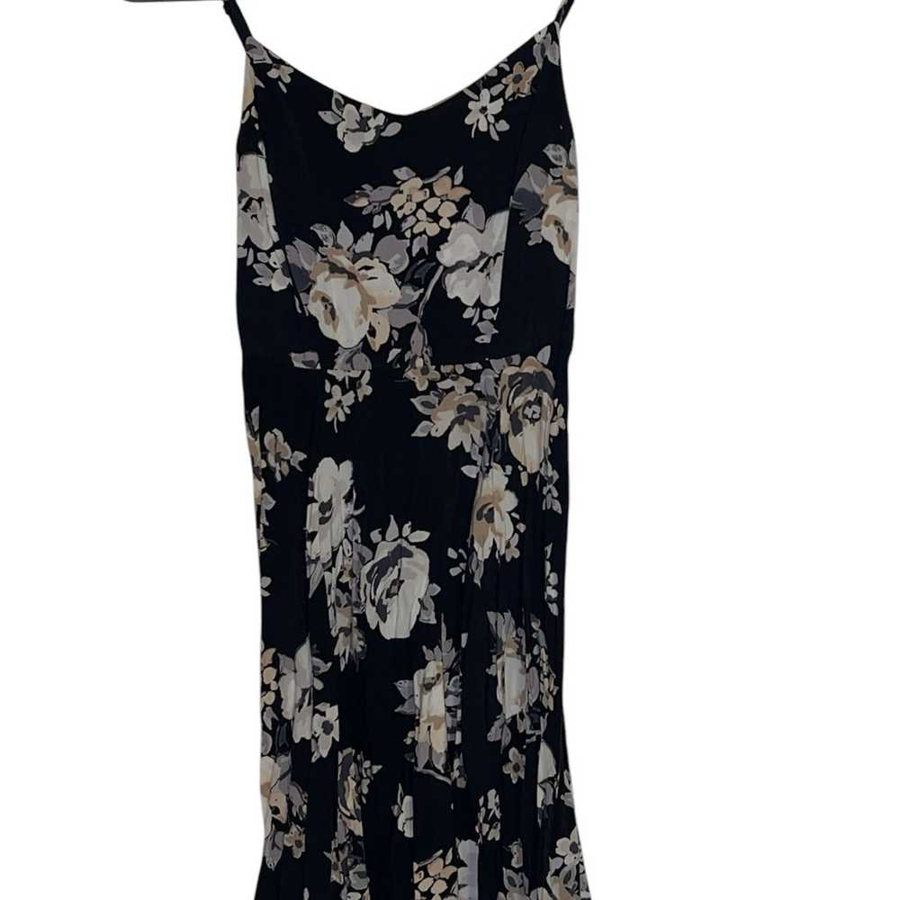 Old Navy Floral Dress - image 3