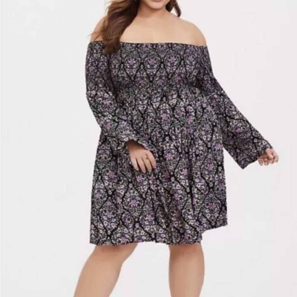 Torrid Size 2 Black Floral Challis Smocked Skater… - image 1