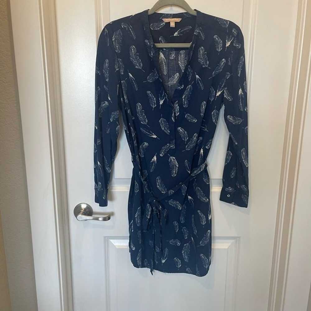 Banana Republic feather print long sleeve dress s… - image 1