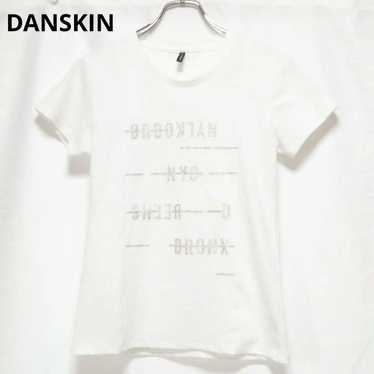 Danskin Printed T-Shirt, Short Sleeve, White, Engl