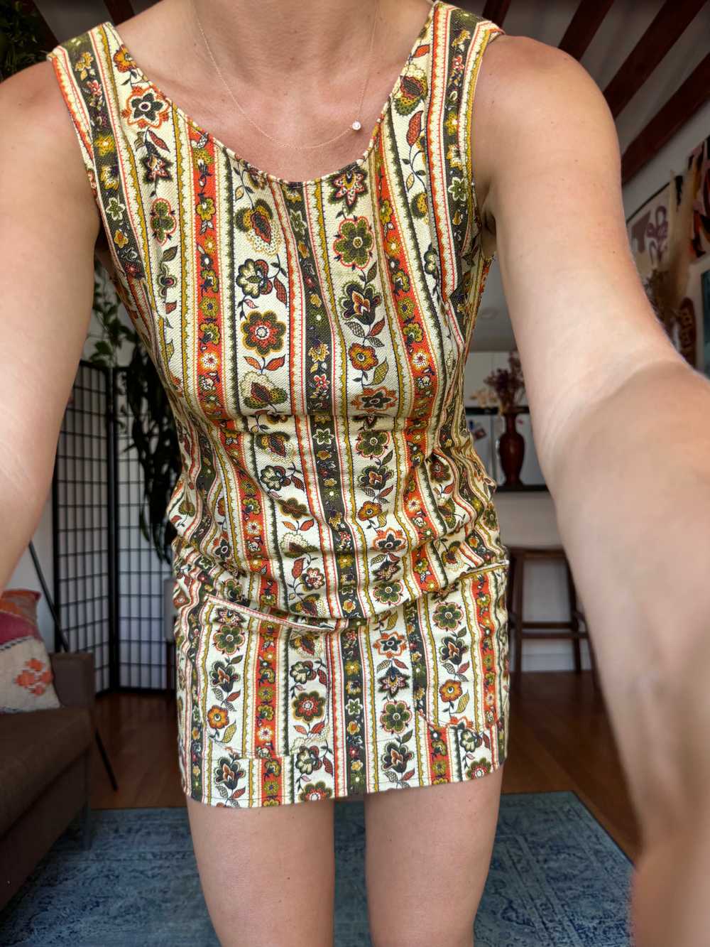 The Olivia 1960s Mini Dress - image 4