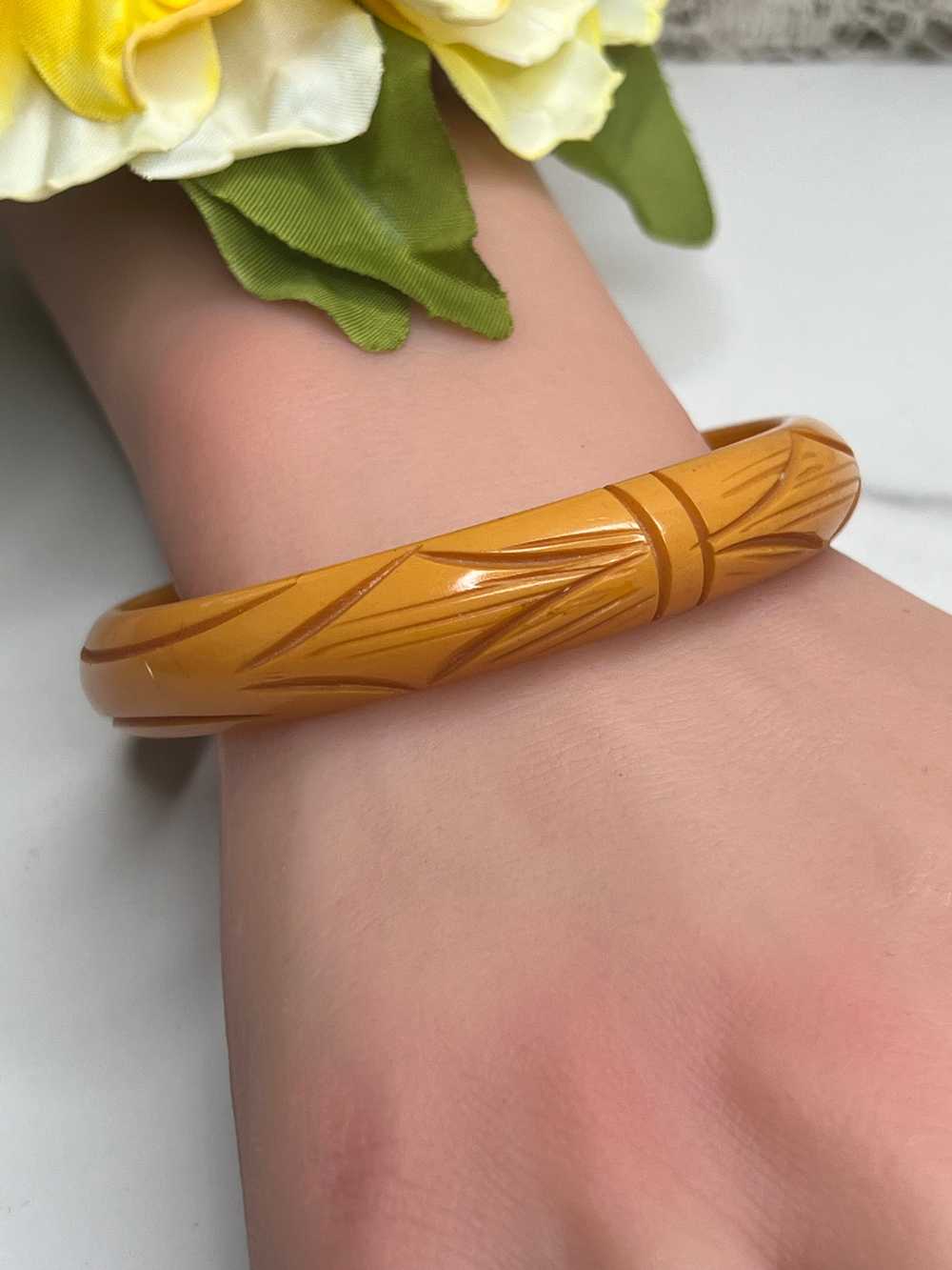 Vintage Bakelite Carved Butterscotch Bangle Brace… - image 4