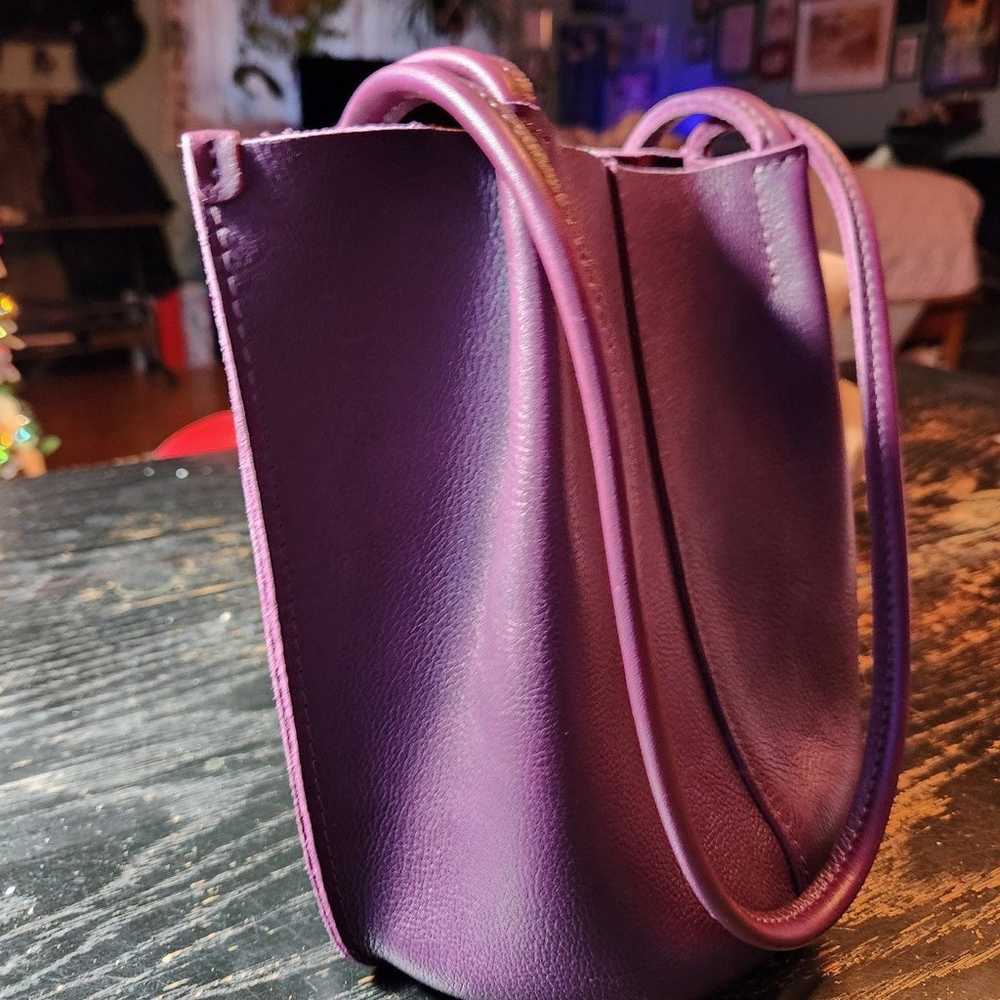 Portland Leather Classic Devan Tote in Plum *free… - image 4