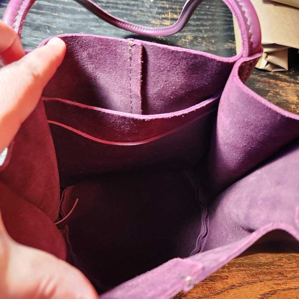 Portland Leather Classic Devan Tote in Plum *free… - image 5