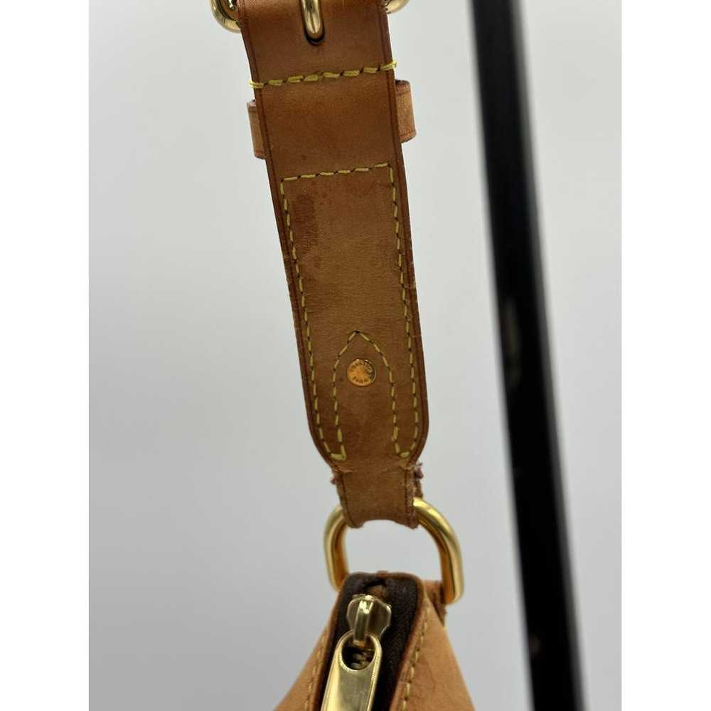 Louis Vuitton Thames leather handbag - image 9