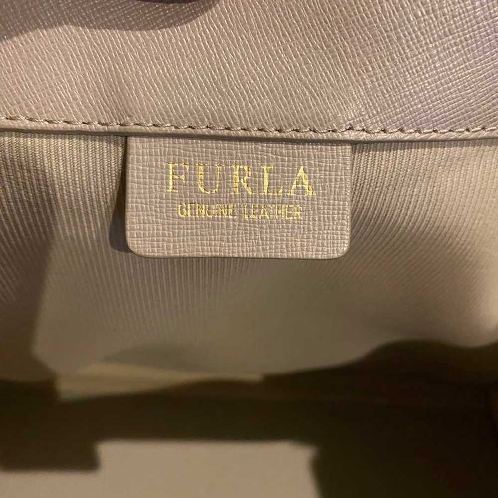 Excellent condition ✨ FURLA SALLY tote bag leathe… - image 11