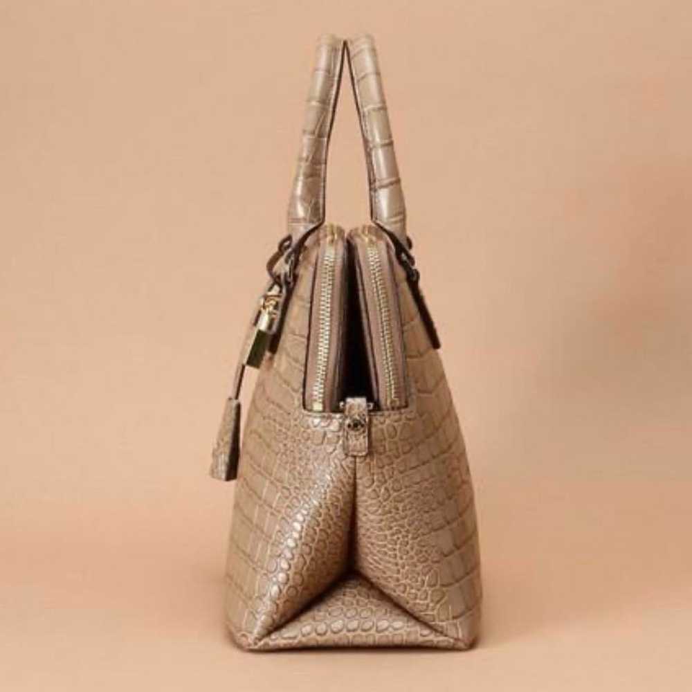 Samantha Thavasa Lady Chance Tote Bag (Crocodile-… - image 2