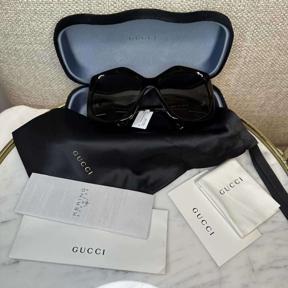 Gucci Oversized sunglasses - image 10