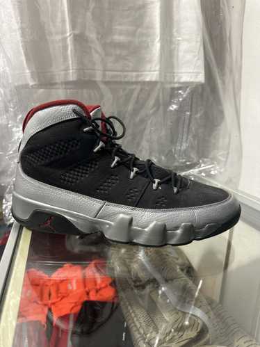 Jordan Brand Jordan 9 Retro “Johnny Kilroy” Size 1