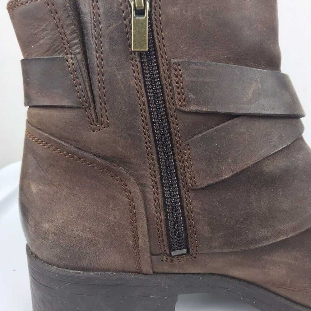 Clarks Brown Leather Ankle Boots Side Zip Block H… - image 11