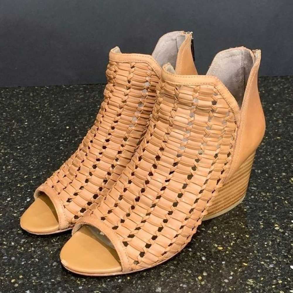 Donald J. Pliner JACQI Woven Open Toe Bootie. 7.5M - image 1