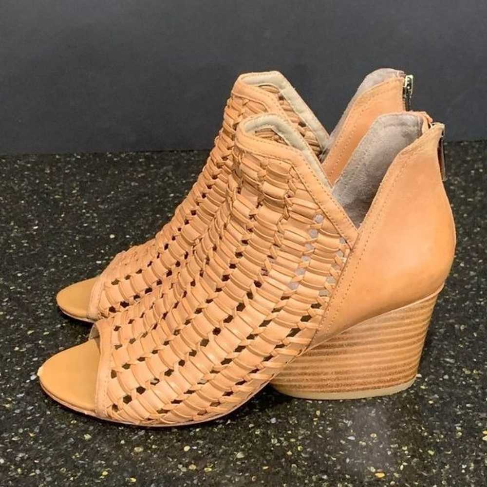 Donald J. Pliner JACQI Woven Open Toe Bootie. 7.5M - image 4