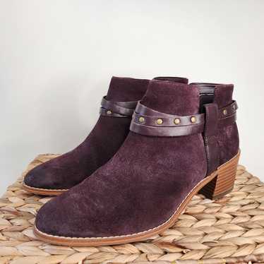 Clarks Breccan Shrine Ankle Boot Purple Suede Stac