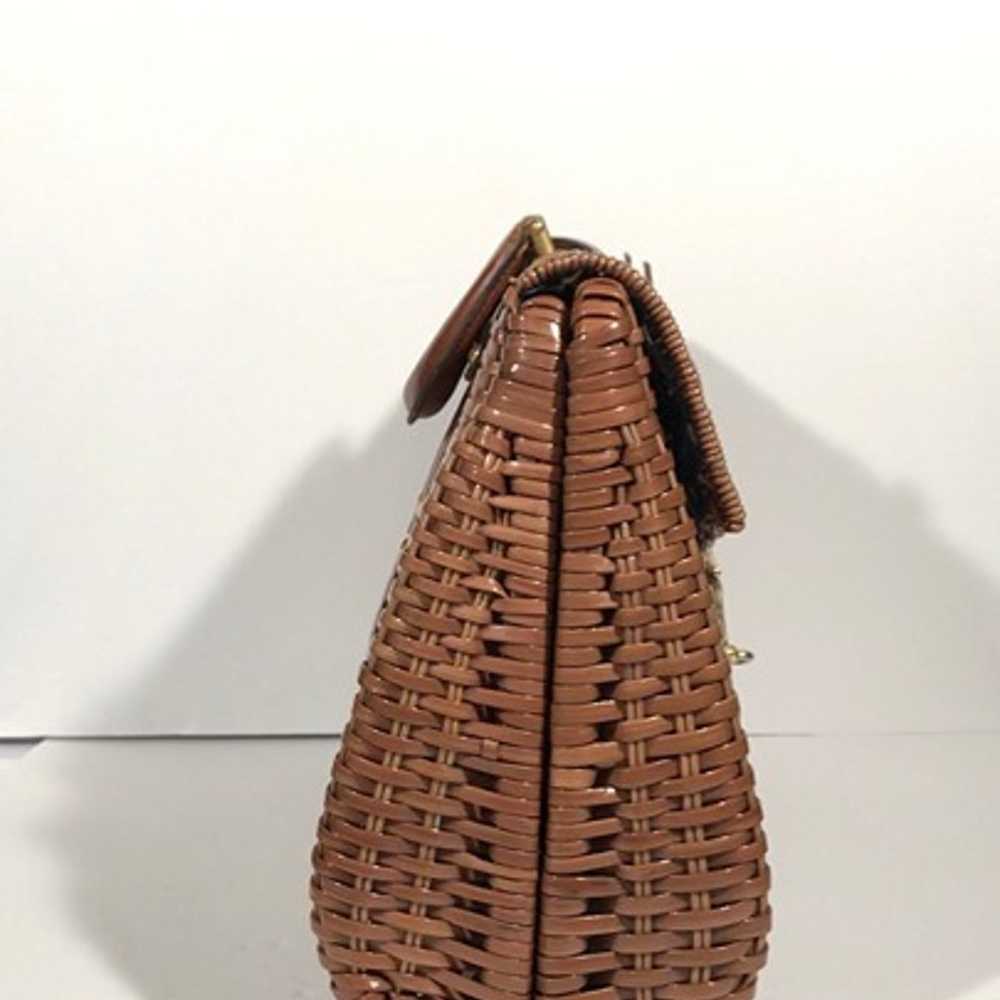 Wicker Bag 1960s, Handmade in British Hong Kong - image 3