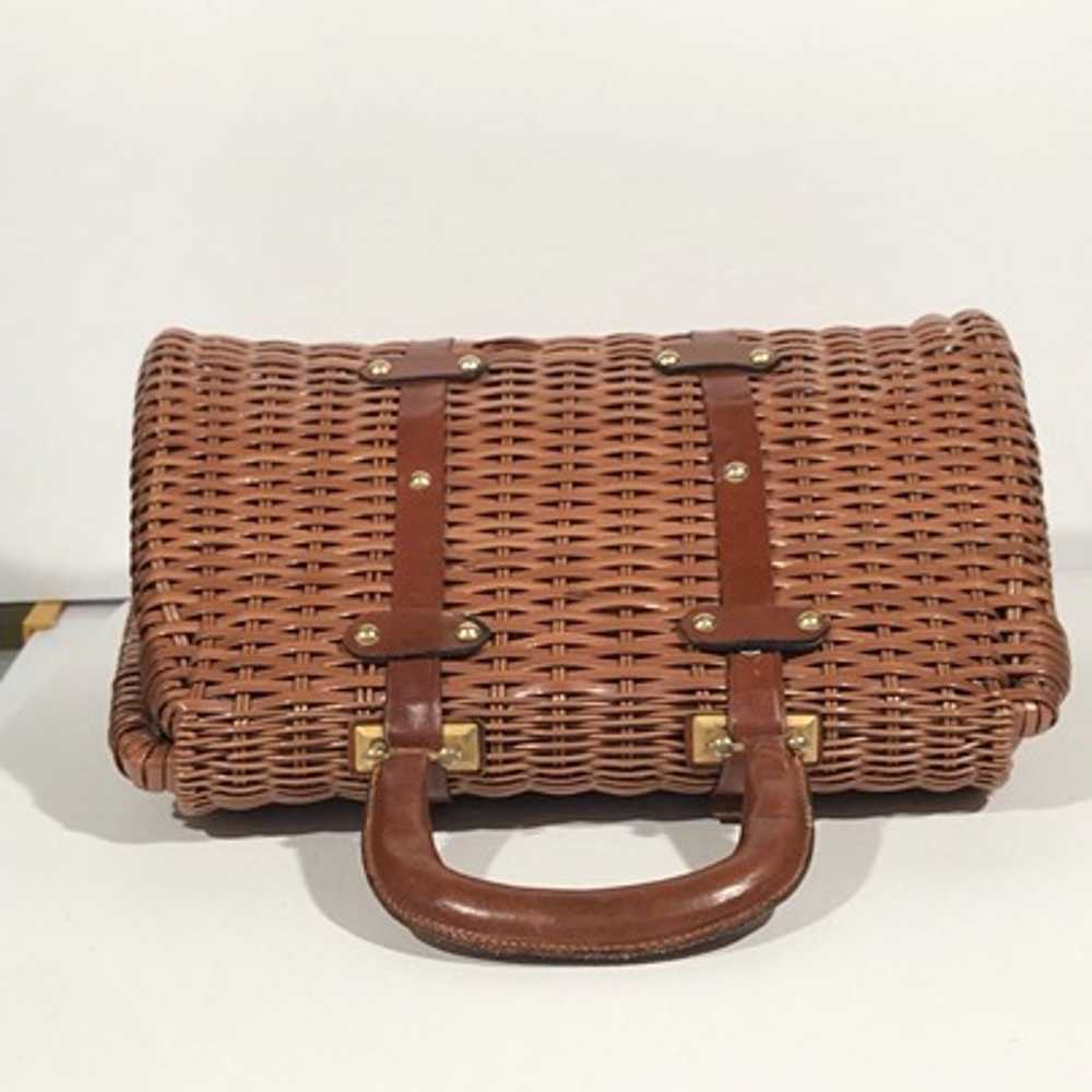 Wicker Bag 1960s, Handmade in British Hong Kong - image 6