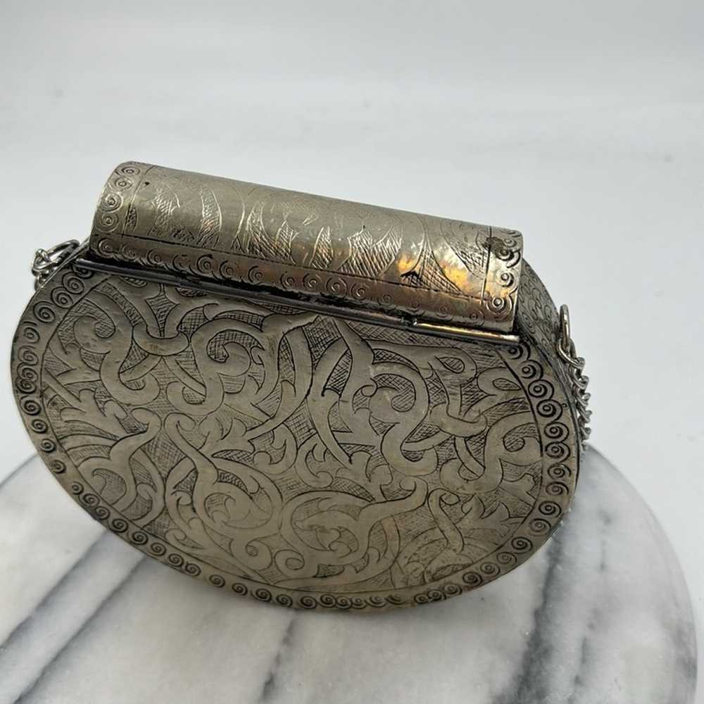 Vintage hammered Boho shoulder bag - image 3