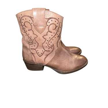 Women’s Sterling River Western Cowboy Boots. Size 