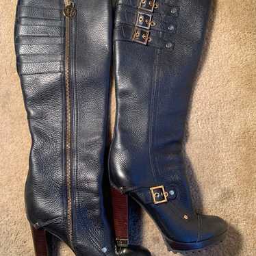 Stylish Beautiful Tory Burch Boots - image 1