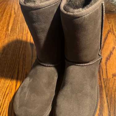 UGG Classic Short II Women's Size 8 US Dark Brown… - image 1