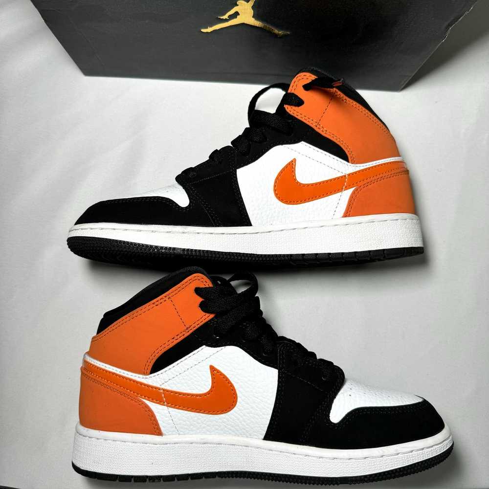 Jordan Brand × Nike Nike Air Jordan 1 Mid GS Shat… - image 4