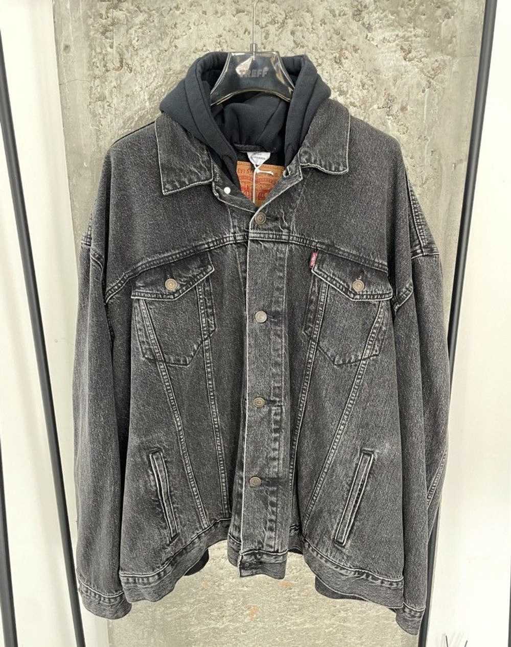 Vetements Vetements x Levis denim jacket - image 1