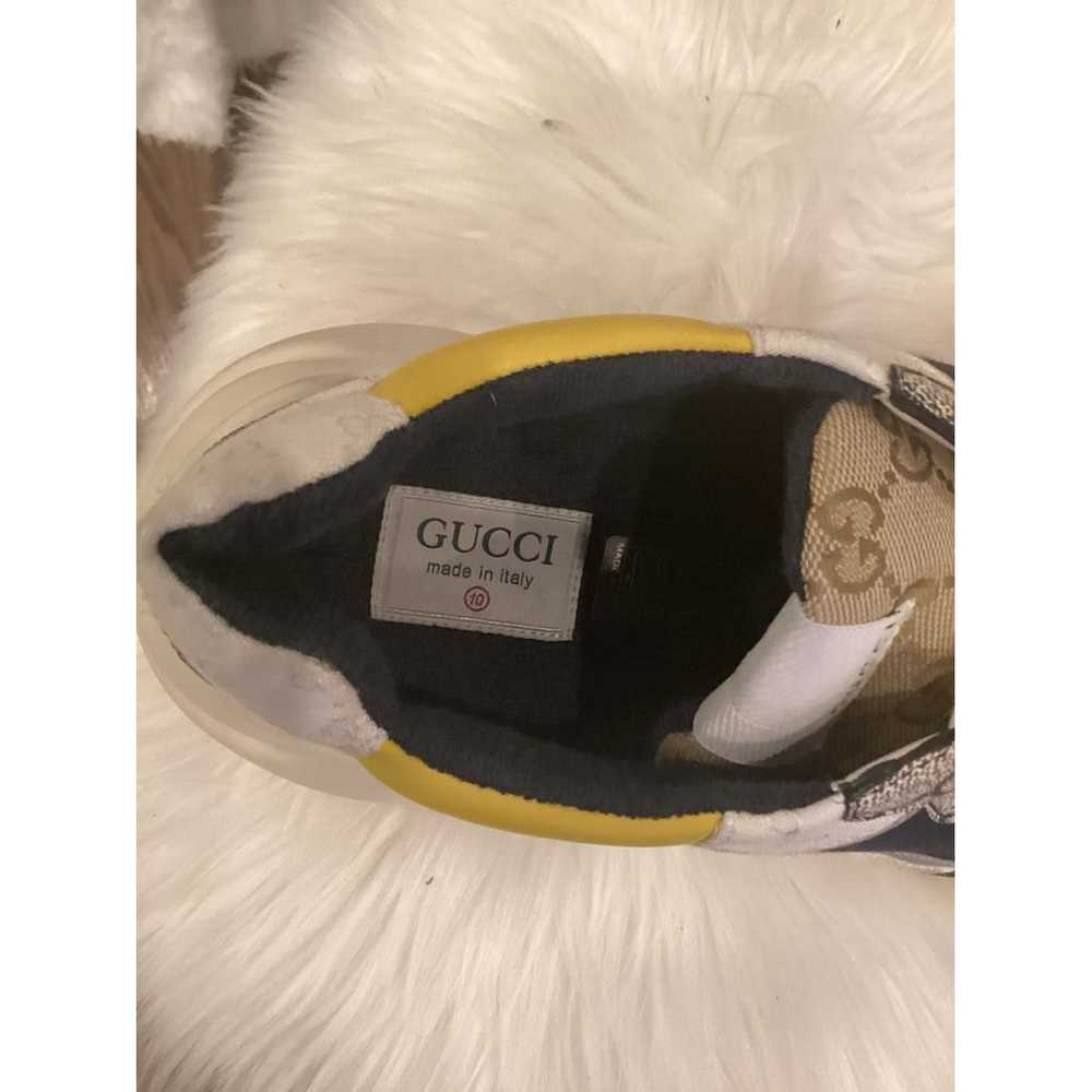 Gucci Rhyton leather low trainers - image 5