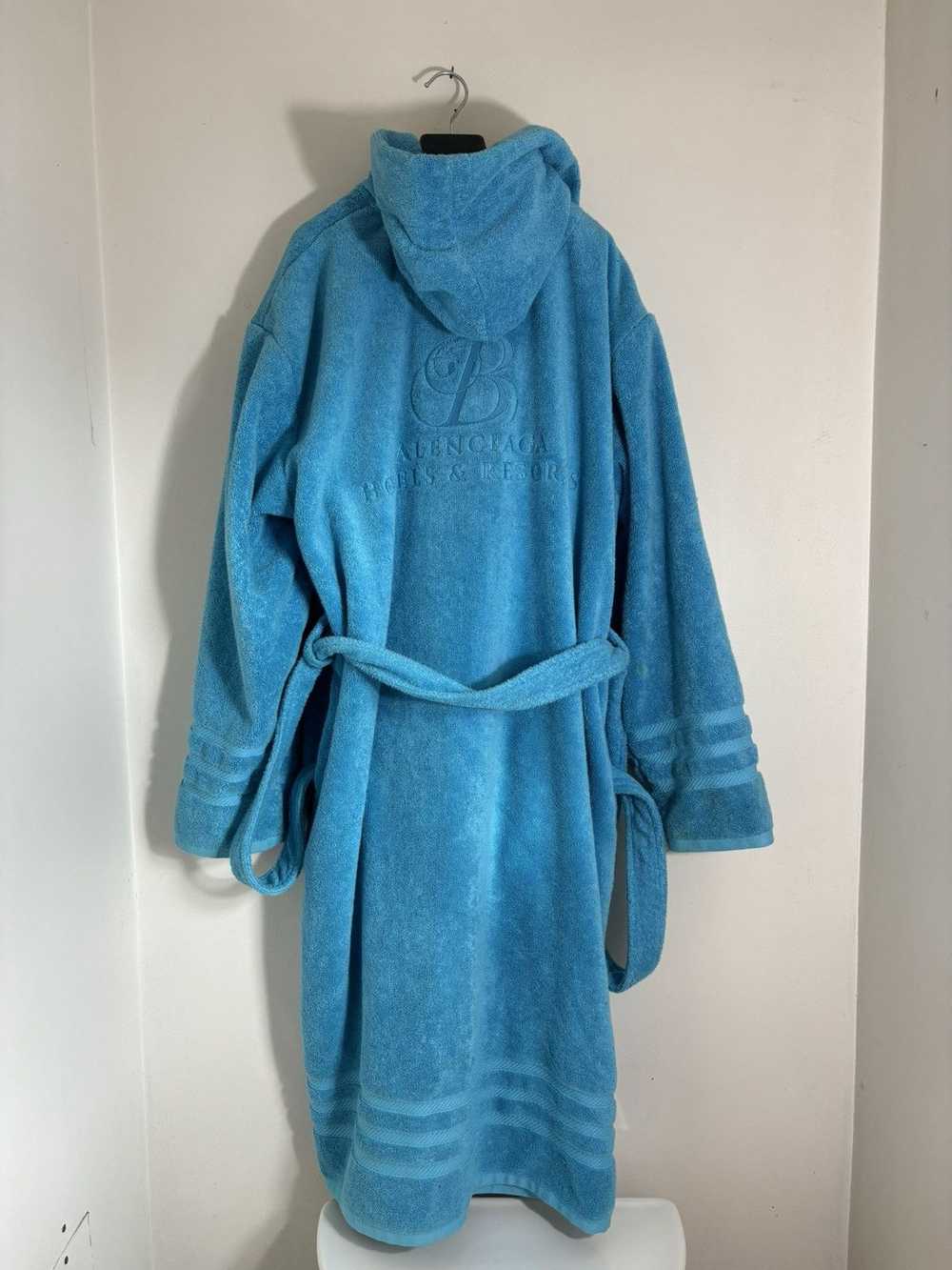 Balenciaga Balenciaga hooded Towel Robe - image 3