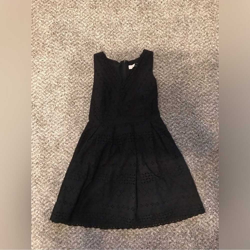 Loft Black Eyelet Sleeveless Dress Size 6 - image 5