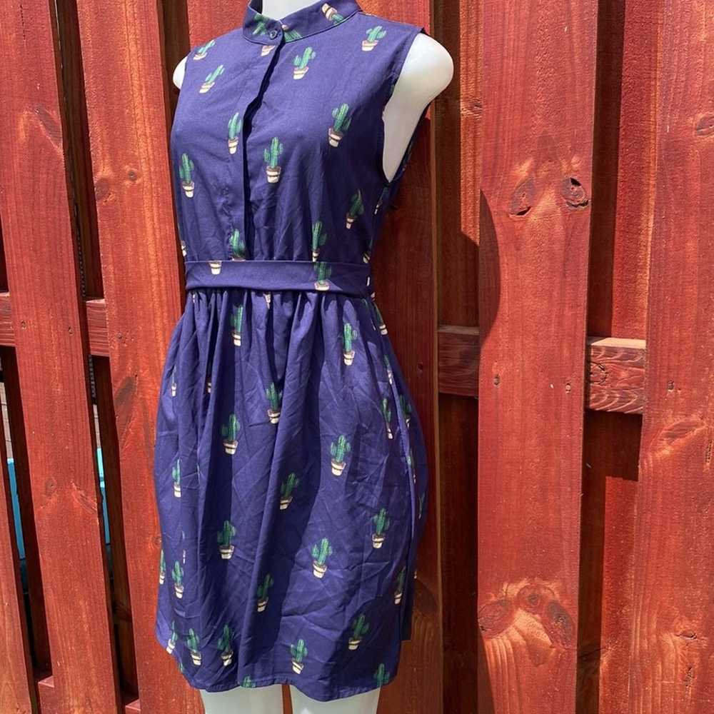 Beautiful Cactus Dress Size M - image 6