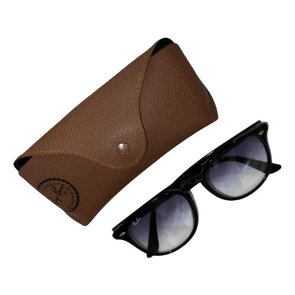 Ray-Ban Sunglasses - image 1