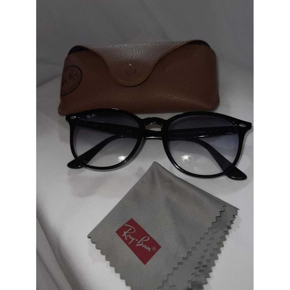 Ray-Ban Sunglasses - image 2