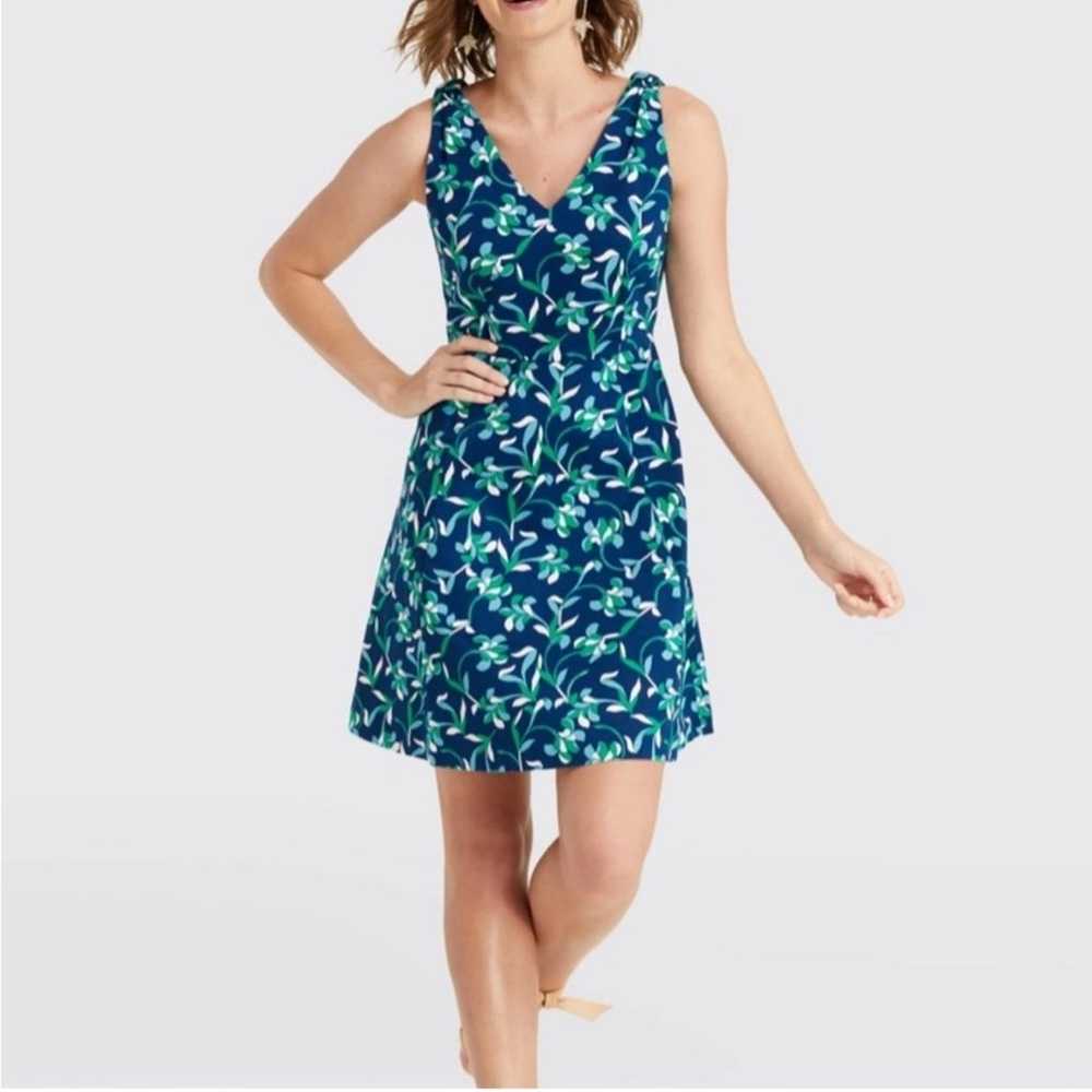 Draper James Blue Green Floral Knot Love Fit and … - image 2