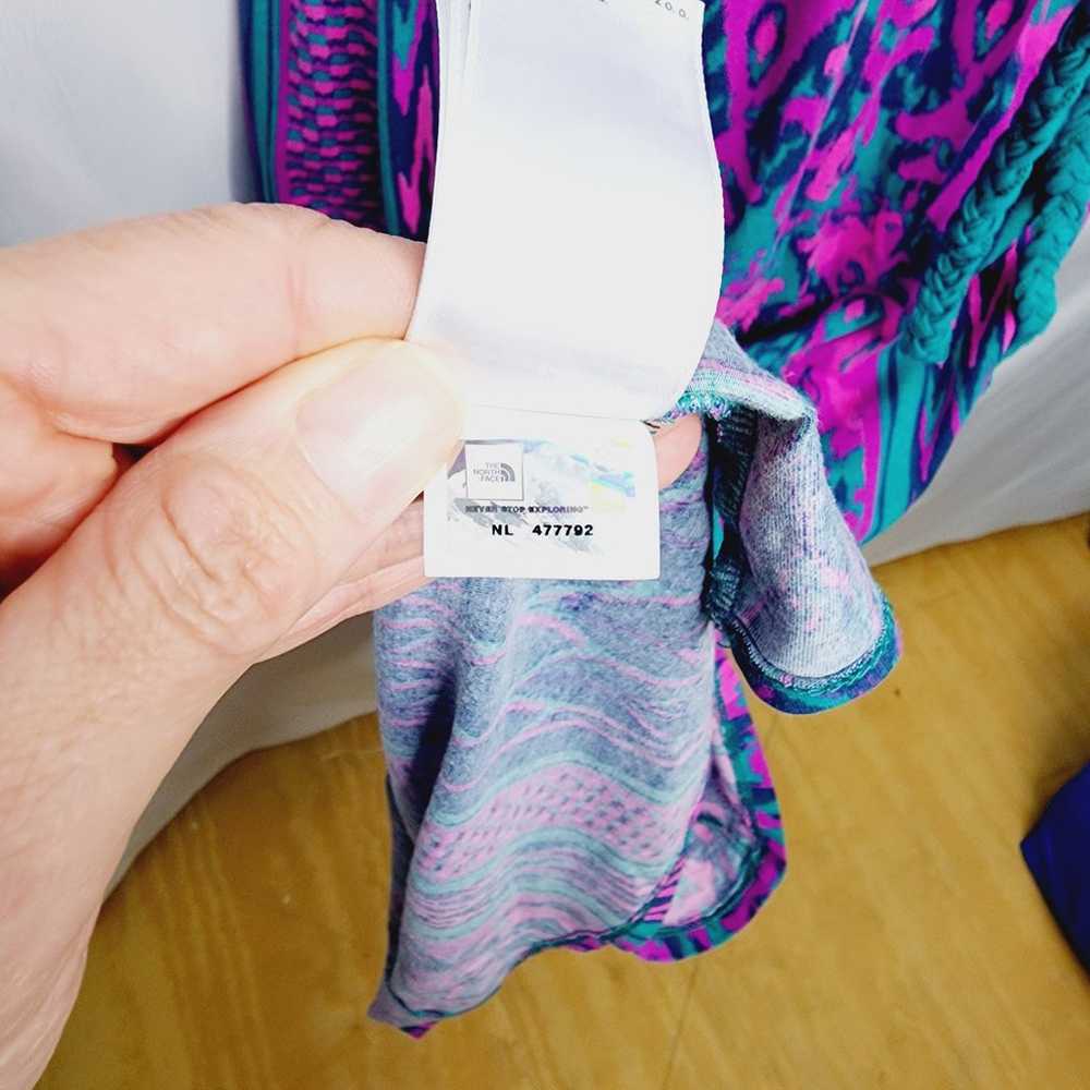 The North Face Teal-Green  & Purple Printed Sleev… - image 10