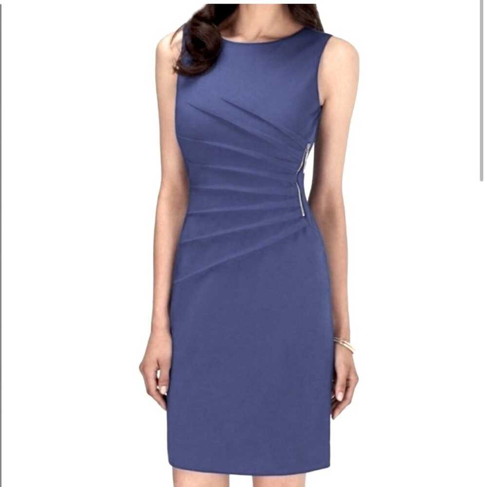 Ivanka Trump Navy Sheath Dress With Gold Zipper A… - image 1