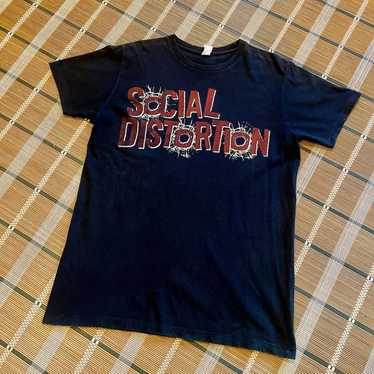 VINTAGE SOCIAL DISTORTION RARE T-SHIRT BIKINI GIRL M… - Gem