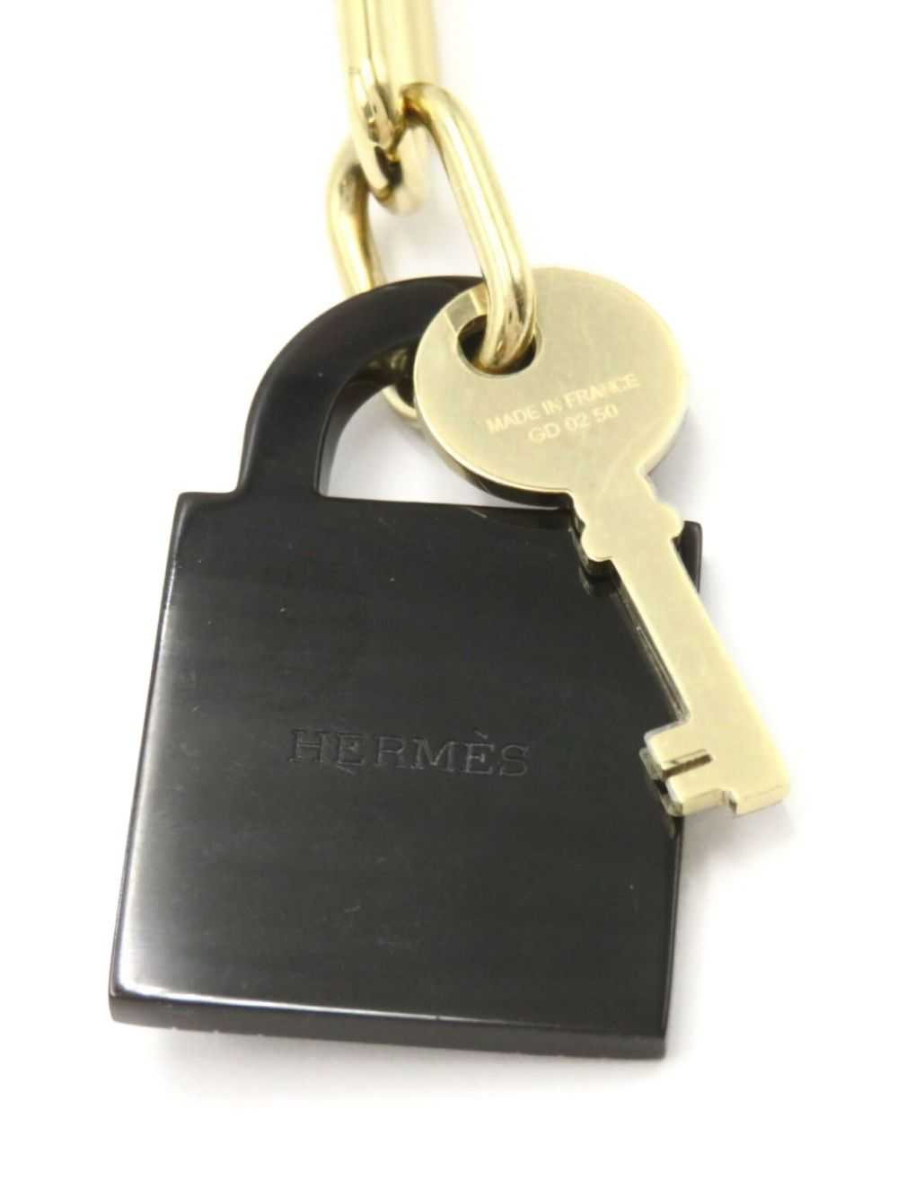 Hermès Pre-Owned 2010s padlock pendant necklace -… - image 4