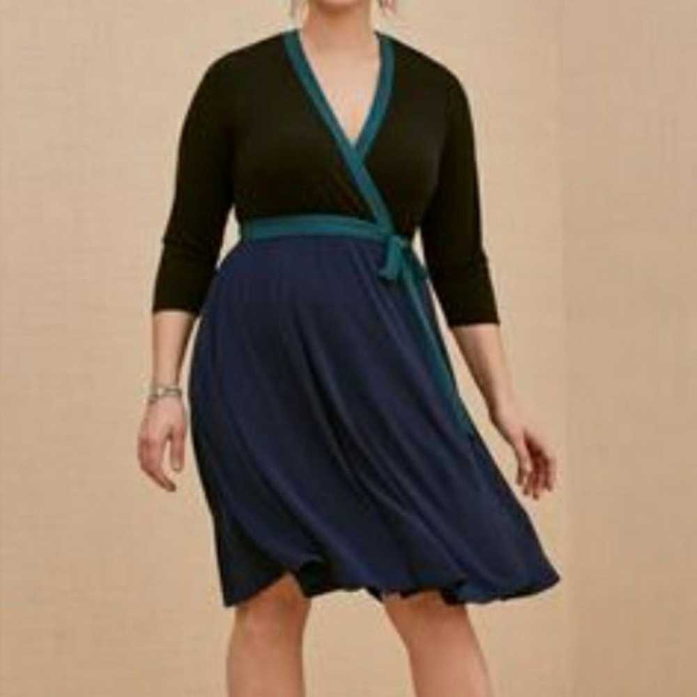 Torrid Colorblock Belted Midi Dress 2 - image 12