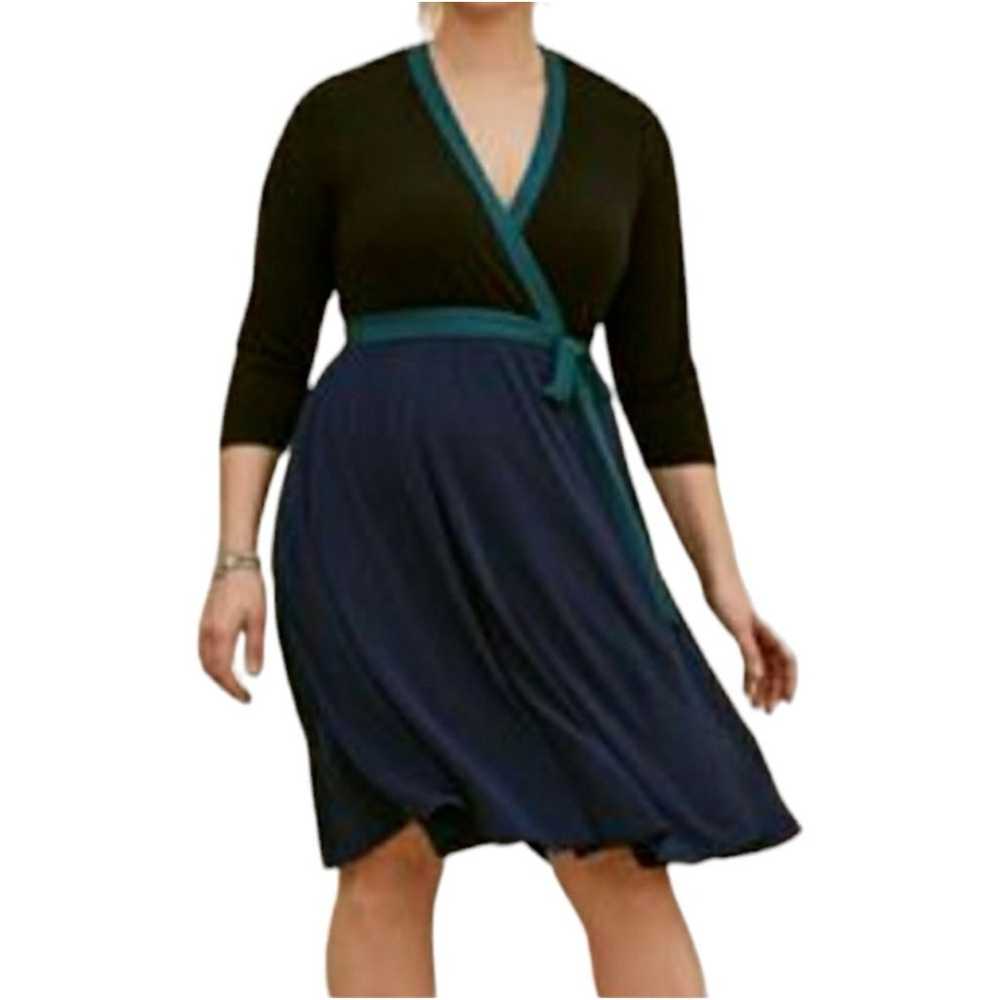 Torrid Colorblock Belted Midi Dress 2 - image 1