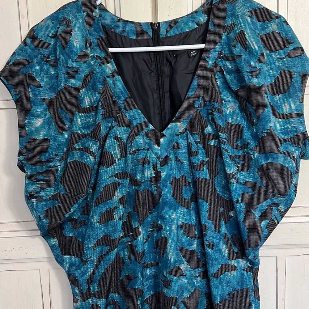 Hugo Boss size 4 womens silk dress - image 2