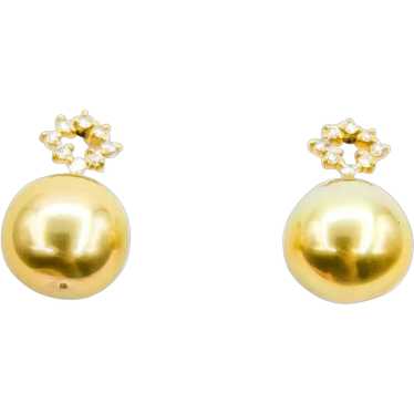 Timeless Golden Pearl and Diamond Earrings in 18k… - image 1