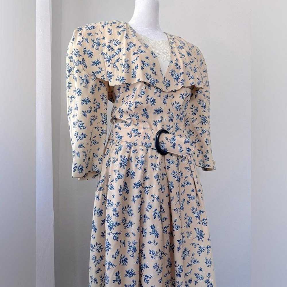 Vintage ‘90s SL Fashions Cream & Blue Floral Prin… - image 2