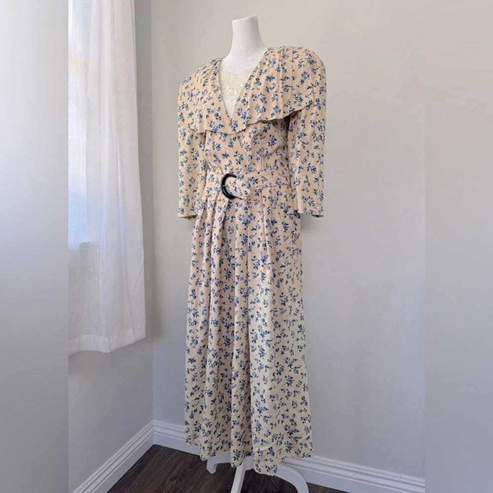 Vintage ‘90s SL Fashions Cream & Blue Floral Prin… - image 4